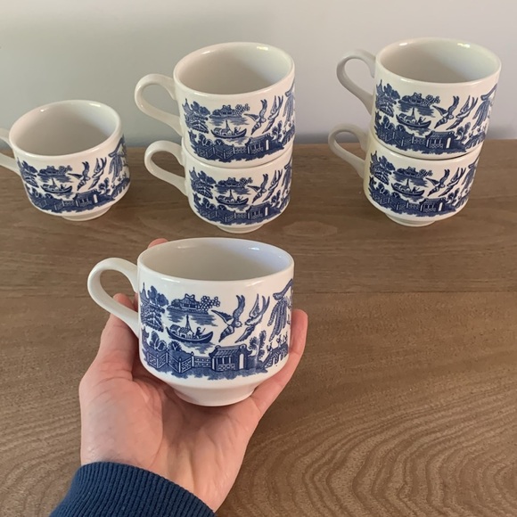 Churchill Blue Willow 1970s Made in England Set of 6 Blue‎ & White coffee mugs - Picture 1 of 11